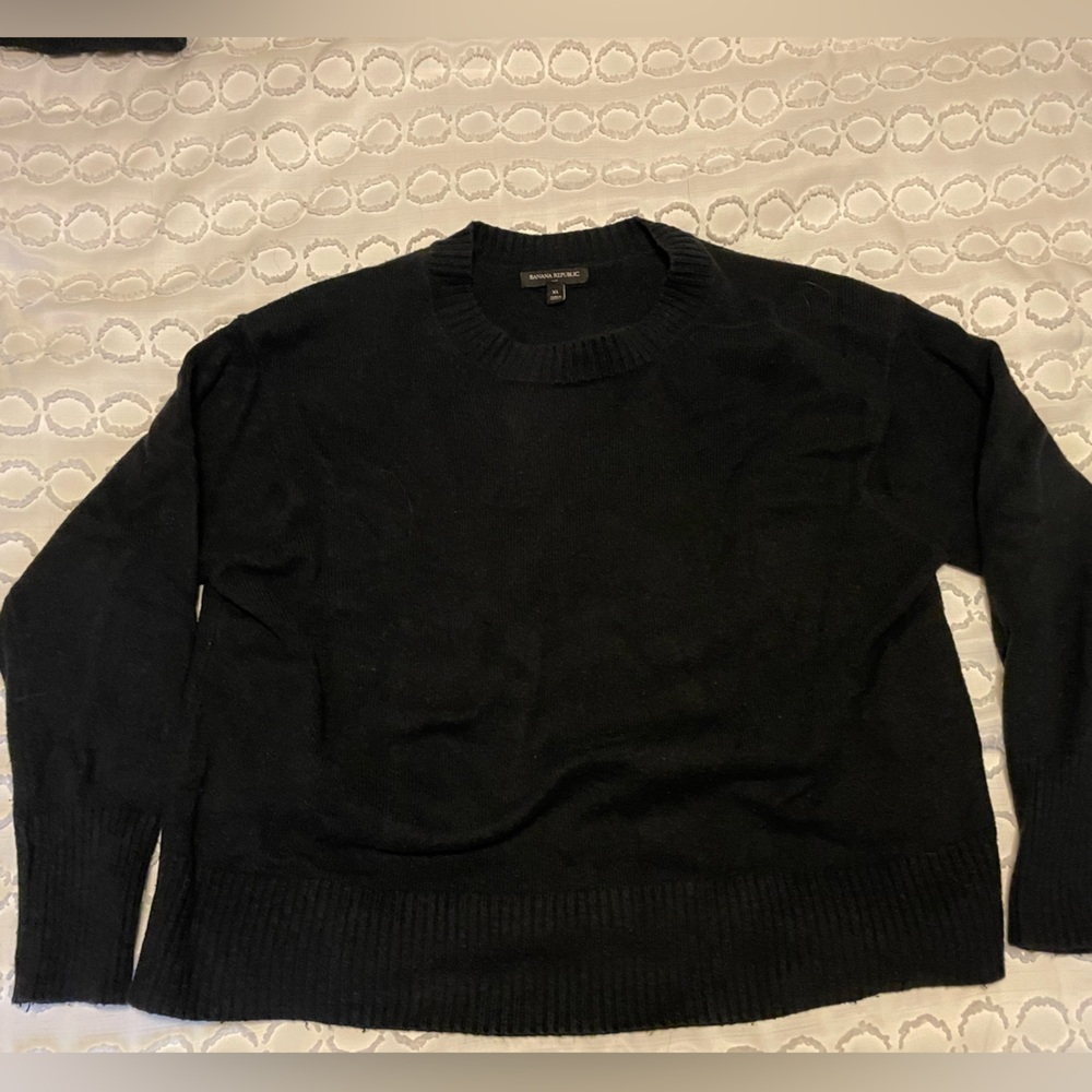 Banana republic XL black sweater